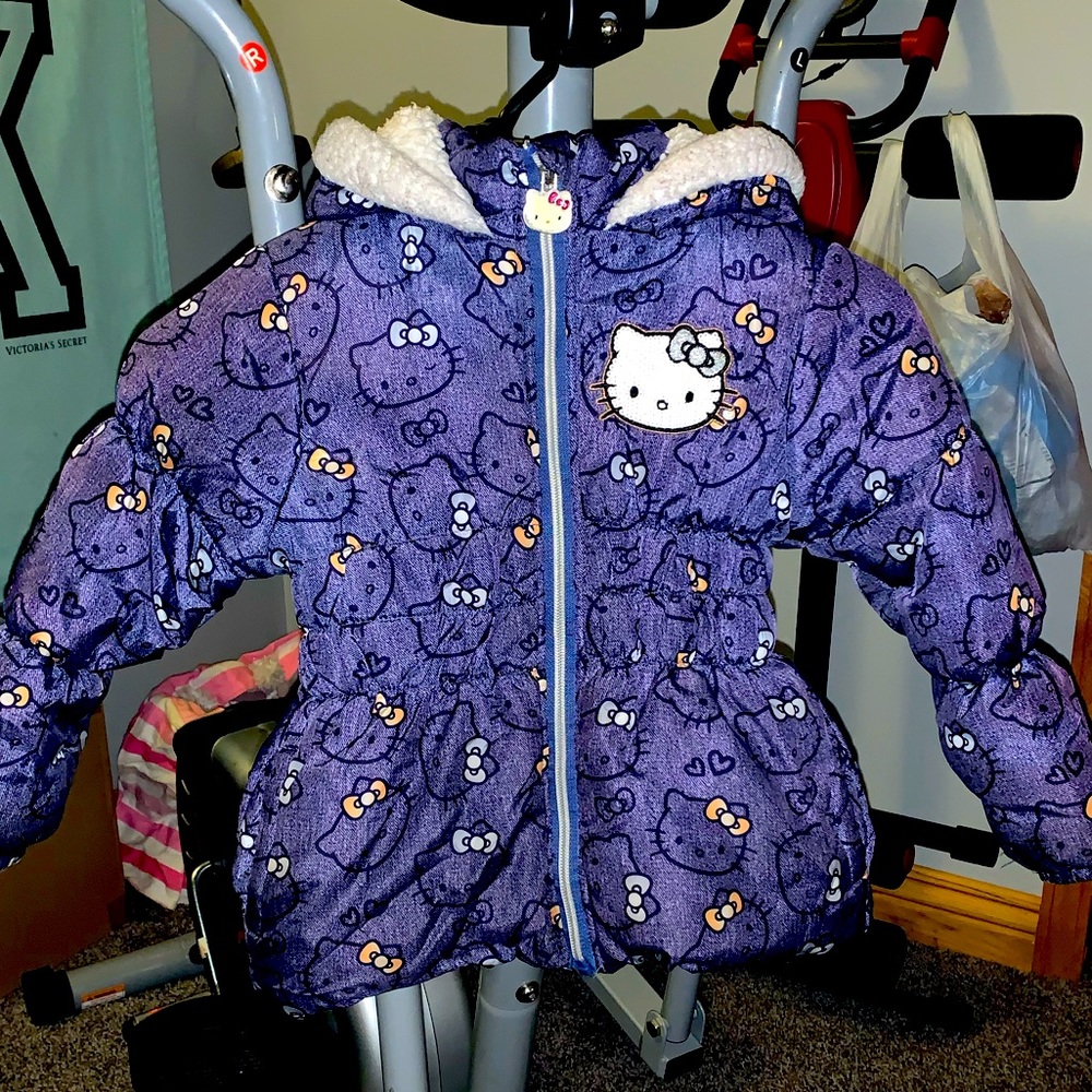 HELLO KITTY COAT 💞